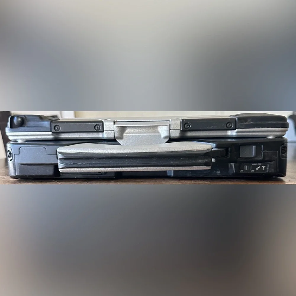 Panasonic Toughbook CF-30 Rugged Personal Laptop Computer CF30F3UAXAM